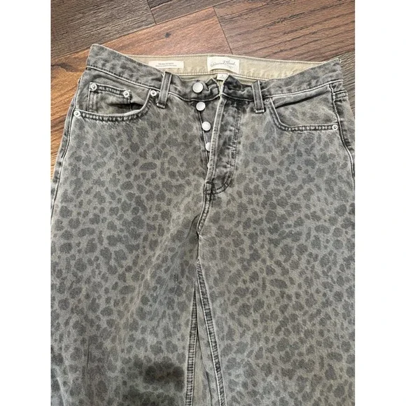Universal Thread Grey Leopard Print Mid Rise 90s Baggy Jeans Size 6 Button Fly - Picture 11 of 16